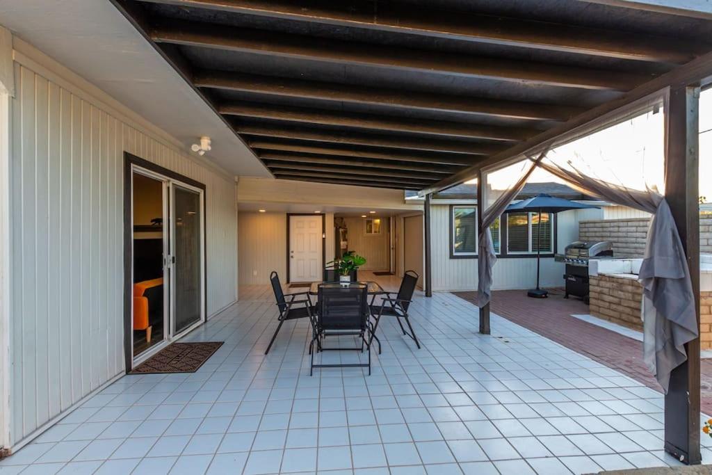 New Midtown Modern Studio With Backyard Phoenix Ngoại thất bức ảnh